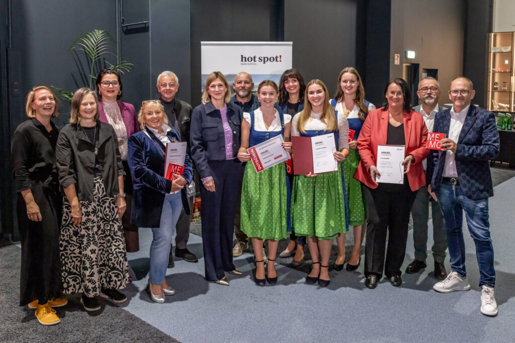 RDG erhält Hotspot Innviertel Award: Gruppenbild